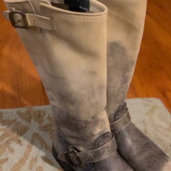 Frye Ombré Boots - Picture 4 of 4